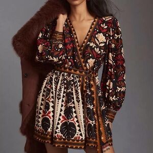 FARM Rio Tapestry Garden V-neck Belted Long Sleeve Mini Dress